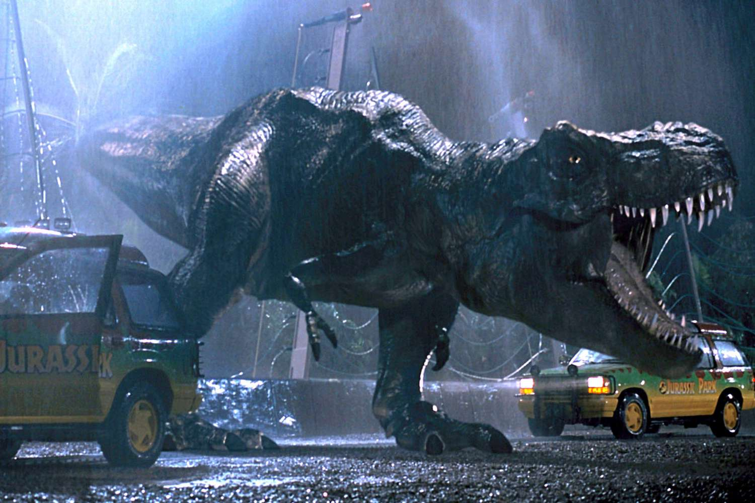 New ‘Jurassic’ Movie coming from Original Writer
